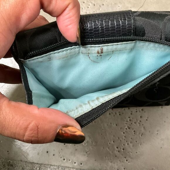 Coach Y2K Wallet - Picture 5 of 10